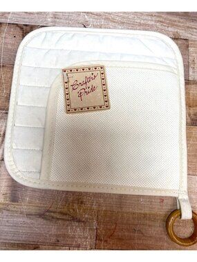 Crafters Pride Cross Stitch Quilted Heat-Resistant Pot Holder